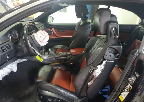 2011 BMW M3 z USA, uszkodzony, nr VIN WBSDX9C52BE584618